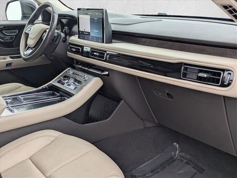 Used 2023 Lincoln Aviator Reserve w/ Equipment Group 201A image 21