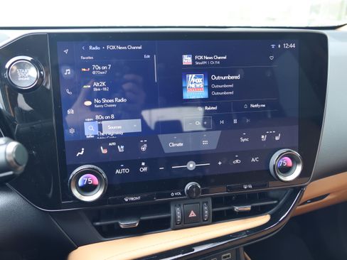 Used 2025 Lexus NX 250 FWD w/ Cold Area Package image 24