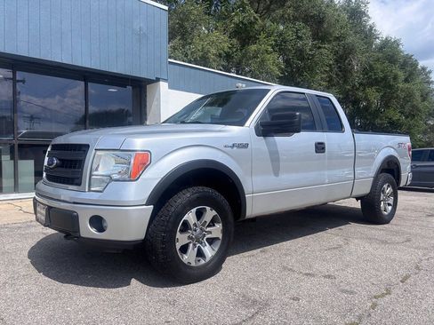 Used 2014 Ford F150 STX w/ Equipment Group 201A Mid AWD/4WD image 2