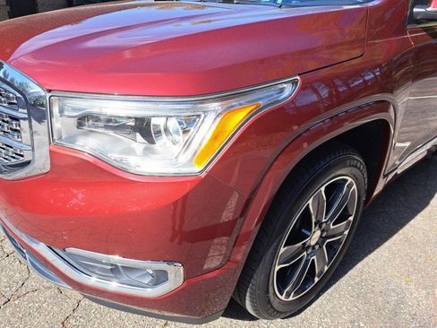 Used 2018 GMC Acadia Denali w/ Technology Package image 23