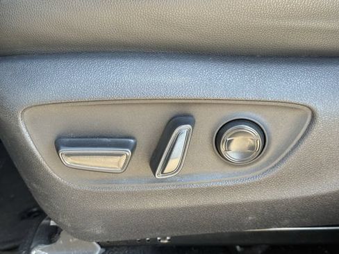 Used 2026 Toyota Grand Highlander FWD image 29