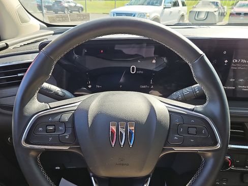 Certified 2024 Buick Encore GX Preferred w/ Comfort Package image 18