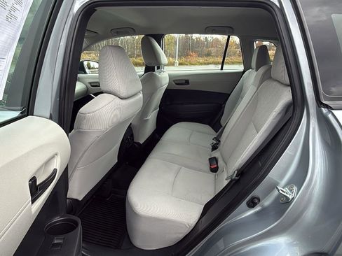 Used 2022 Toyota Corolla Cross L image 22