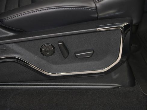 New 2026 Ford F250 Platinum image 29