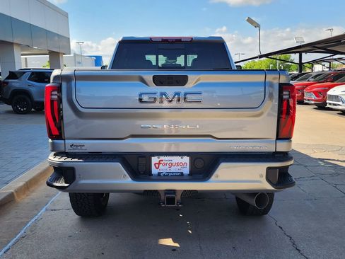 New 2026 GMC Sierra 2500 Denali Ultimate w/ Max Trailering Package AWD/4WD image 4