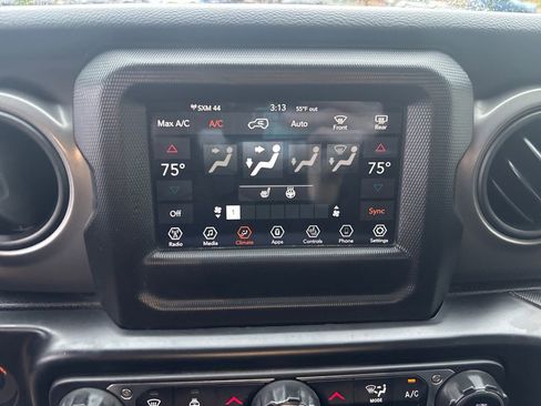 Certified 2021 Jeep Wrangler Unlimited Sport image 25