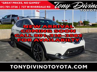 Used 2018 Nissan Rogue Sport SL video 1