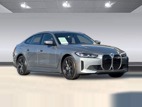 Used 2023 BMW i4 eDrive35 w/ Premium Package image 6