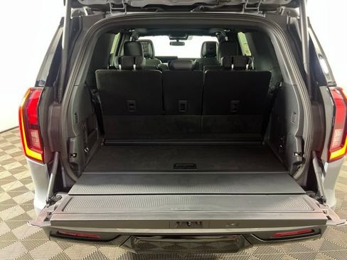 Used 2026 Ford Expedition Platinum w/ Stealth Appearance Package AWD/4WD image 6