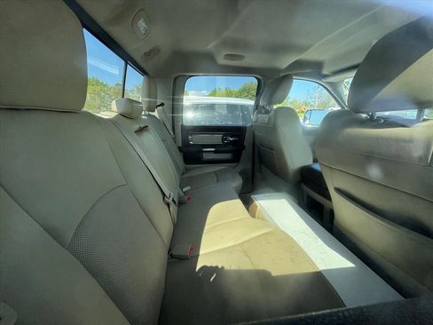 Used 2014 RAM 1500 Laramie w/ Convenience Group image 5