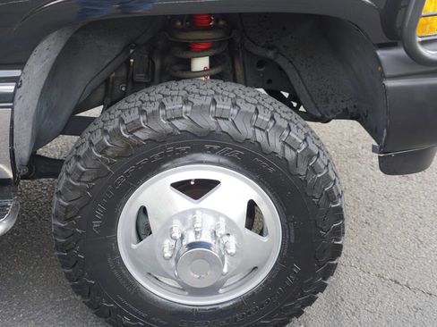 Used 1997 Dodge Ram 3500 Truck 4x4 Club Cab image 25