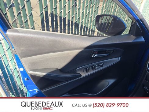 Used 2017 Toyota Yaris iA image 9