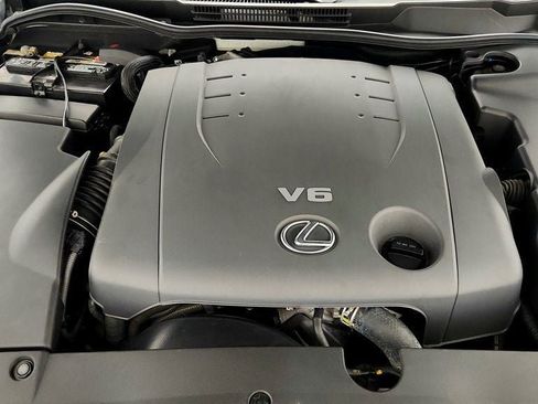 Used 2013 Lexus IS 250C w/ Luxury Pkg RWD image 27