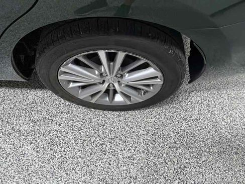 Used 2014 Toyota Corolla LE FWD image 40