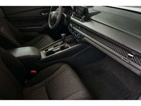 Used 2024 Honda Accord EX image 16