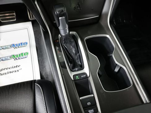 Used 2019 Honda Accord Sport image 36