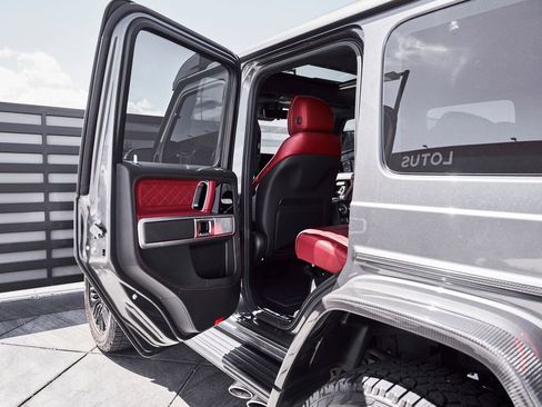 Used 2023 Mercedes-Benz G 63 AMG Squared w/ AMG Night Package image 32