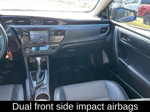 Used 2015 Toyota Corolla L image 11