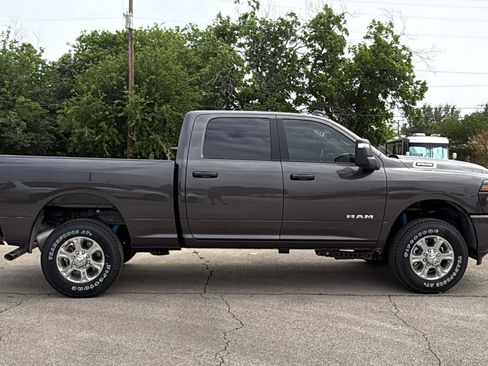 New 2026 RAM 2500 Lone Star AWD/4WD image 4