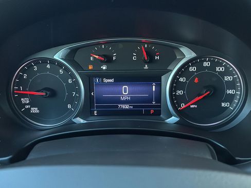 Used 2022 GMC Terrain SLE w/ Driver Convenience Package FWD image 9