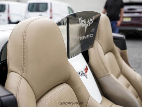 Used 2006 Chevrolet Corvette Convertible w/ Preferred Equipment Group RWD image 44