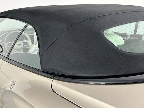 Certified 2021 Bentley Continental GT AWD/4WD image 28