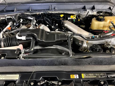 Used 2014 Ford F250 Lariat w/ Lariat Ultimate Package image 29