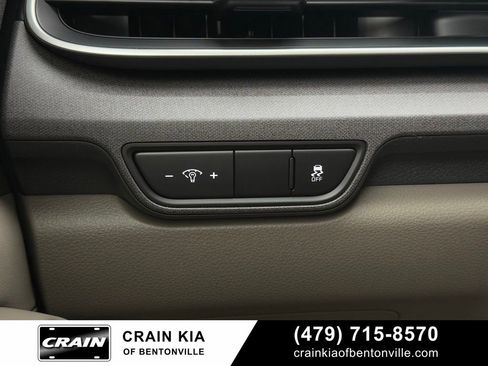 New 2026 Kia Carnival EX FWD image 13