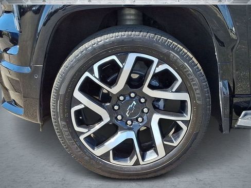 Certified 2024 Chevrolet Silverado EV RST image 10