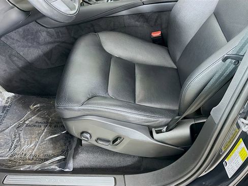 Used 2021 Volvo XC90 T6 Momentum image 19