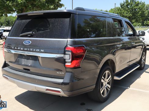 Used 2023 Ford Expedition Max Limited RWD image 3