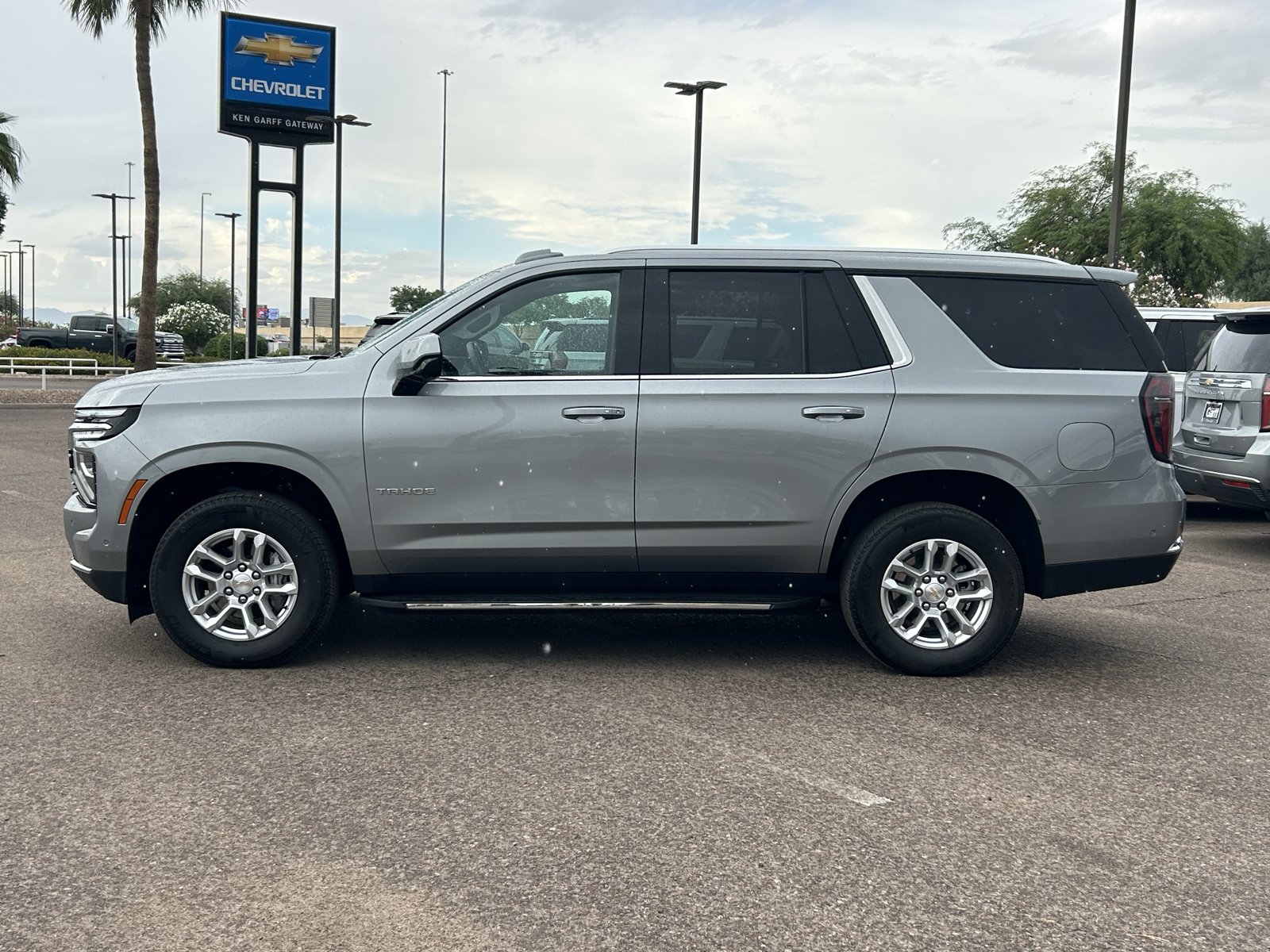 Certified 2025 Chevrolet Tahoe LT AWD/4WD image 2