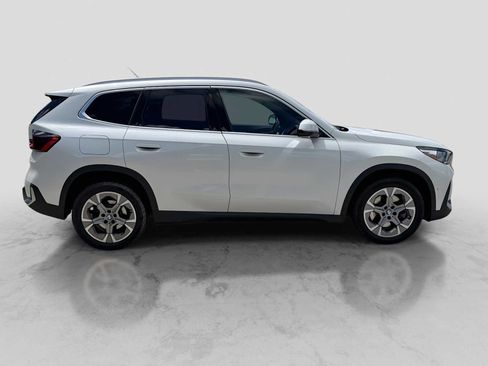 Used 2023 BMW X1 xDrive28i w/ Convenience Package AWD/4WD image 7