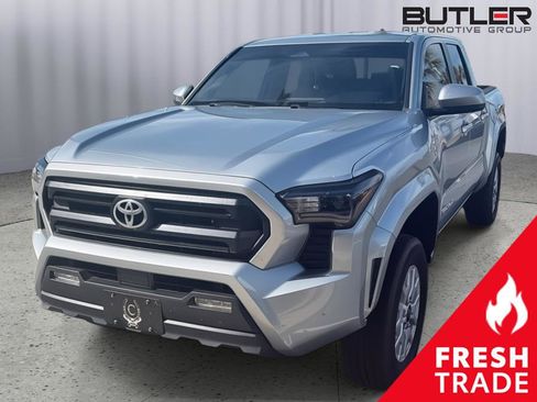 Used 2024 Toyota Tacoma SR5 image 1
