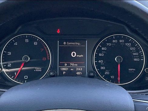 Used 2016 Audi Q5 2.0T Premium Plus w/ Technology Package AWD/4WD image 23