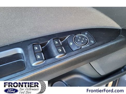 Used 2017 Ford Fusion SE w/ Equipment Group 201A image 15