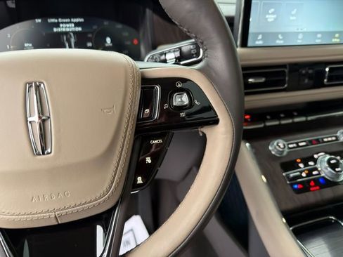 Used 2023 Lincoln Aviator Reserve w/ Equipment Group 201A image 45