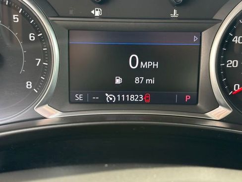 Used 2019 Chevrolet Equinox Premier image 4