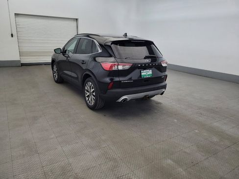 Used 2020 Ford Escape Titanium AWD/4WD image 5