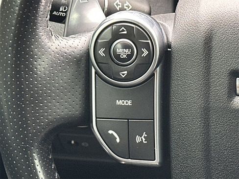 Used 2017 Land Rover Range Rover Sport Supercharged image 25