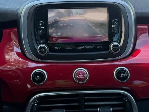 Used 2016 FIAT 500X Lounge FWD image 10