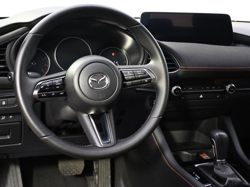 Certified 2025 MAZDA MAZDA3 Carbon image 12