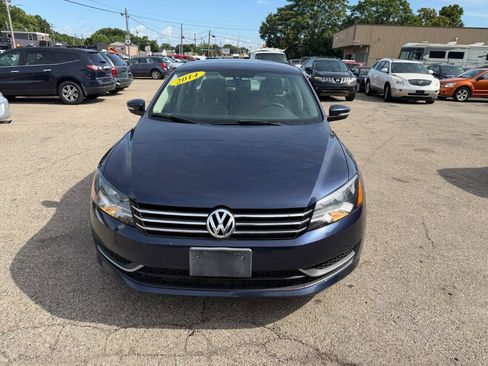 Used 2014 Volkswagen Passat 1.8T S FWD image 2