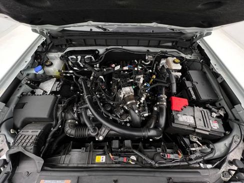 Used 2023 Ford Bronco Wildtrak AWD/4WD image 33