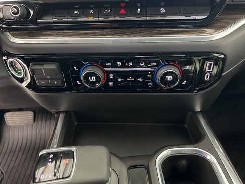 Used 2026 Chevrolet Silverado 1500 LT Trail Boss image 17