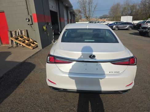 Used 2022 Lexus ES 350 image 4