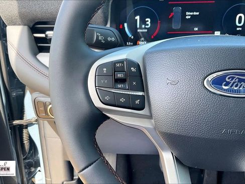 New 2026 Ford Explorer Active w/ Active Comfort Package RWD image 19