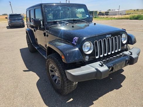 Used 2018 Jeep Wrangler Unlimited Sahara AWD/4WD image 1