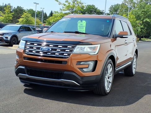 Used 2017 Ford Explorer Limited AWD/4WD image 3