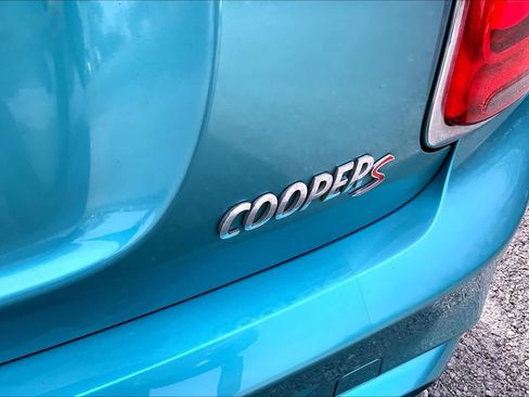 Used 2018 MINI Cooper S image 9